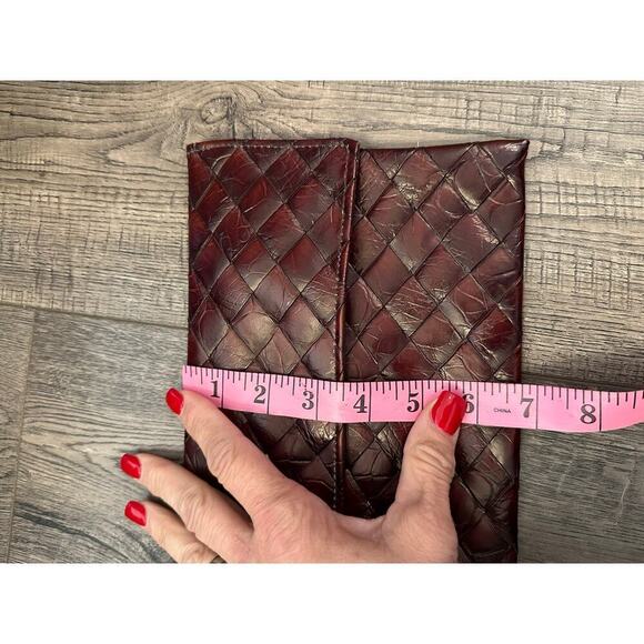 Vintage Women's Brown Intrecciato Leather Clutch - Picture 4 of 6